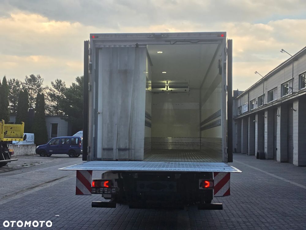 Mercedes-Benz Atego 1524 Chłodnia + Winda /Euro 6 / 2017 / 170 tys. km / 20 EP / Pneumatyka / Tempomat - 16