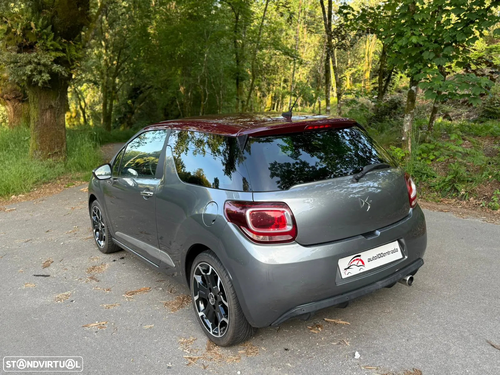 Citroën DS3 1.6 HDi Airdream So Chic - 24