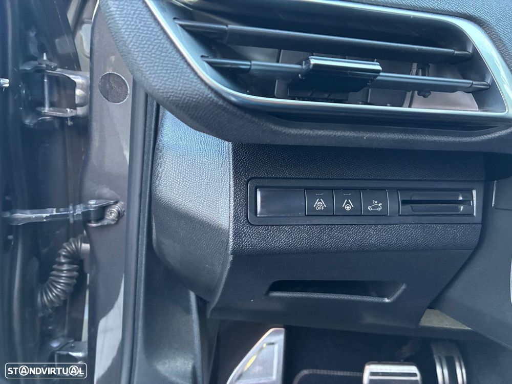 Peugeot 5008 1.5 BlueHDi GT EAT8 - 20