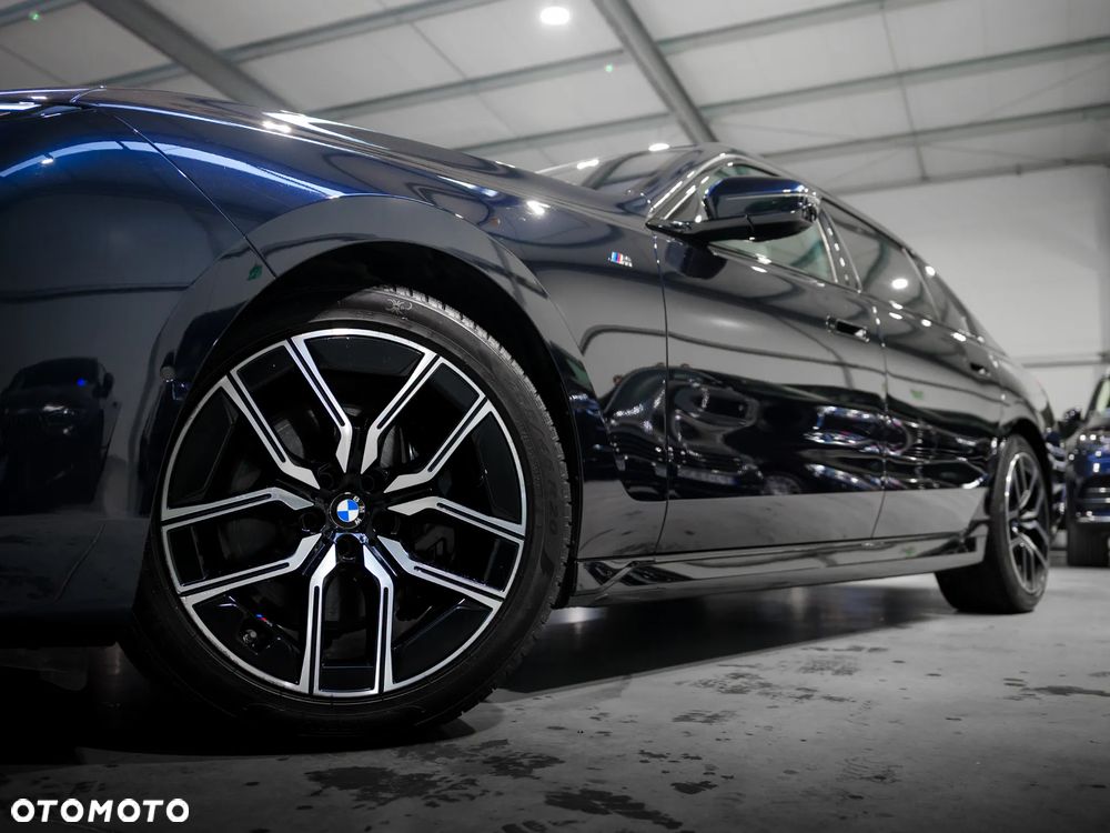 BMW Seria 7 740d xDrive sport - 4
