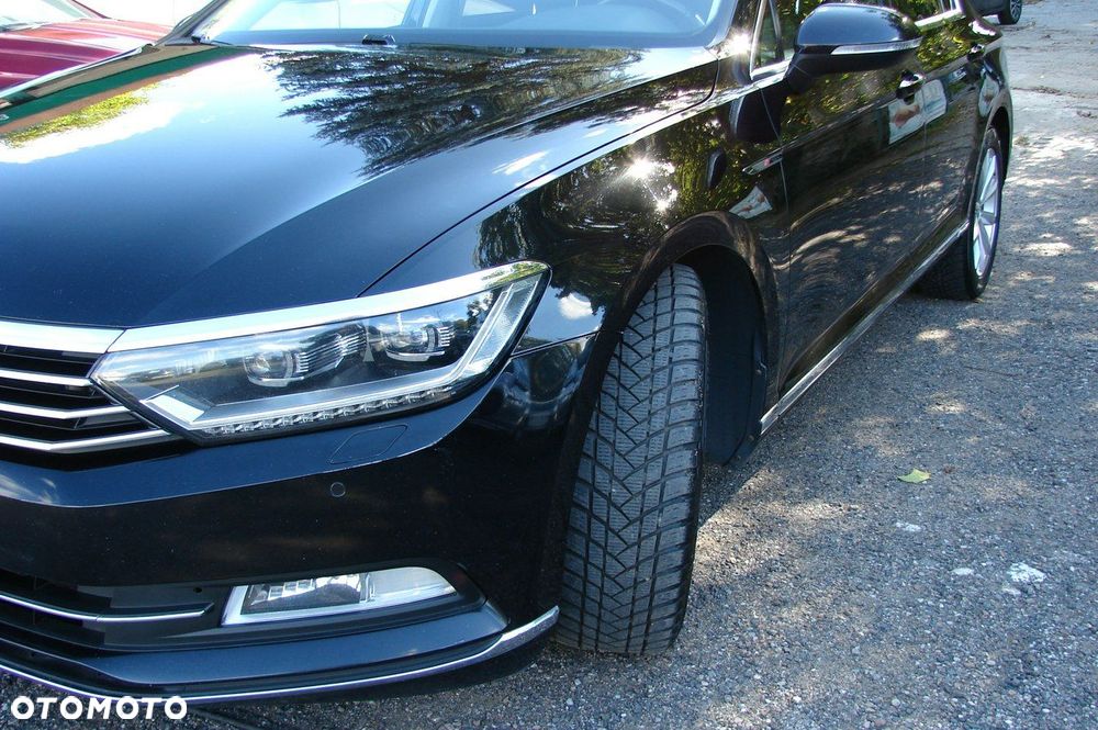 Volkswagen Passat - 16