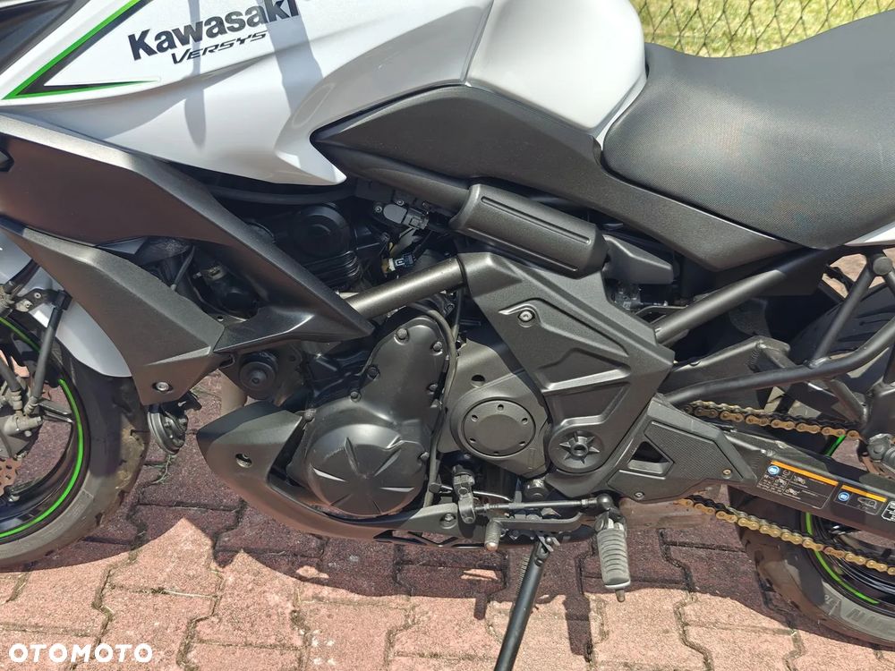 Kawasaki Versys 650 - 30