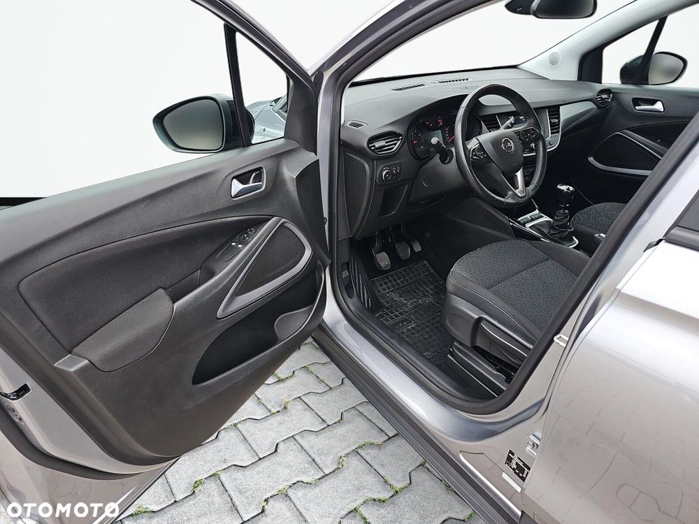 Opel Crossland - 11