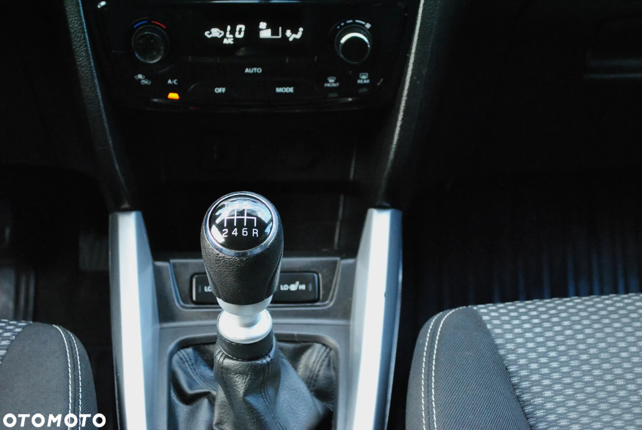 Suzuki Vitara 1.6 DDiS (4x2) Comfort+ - 15