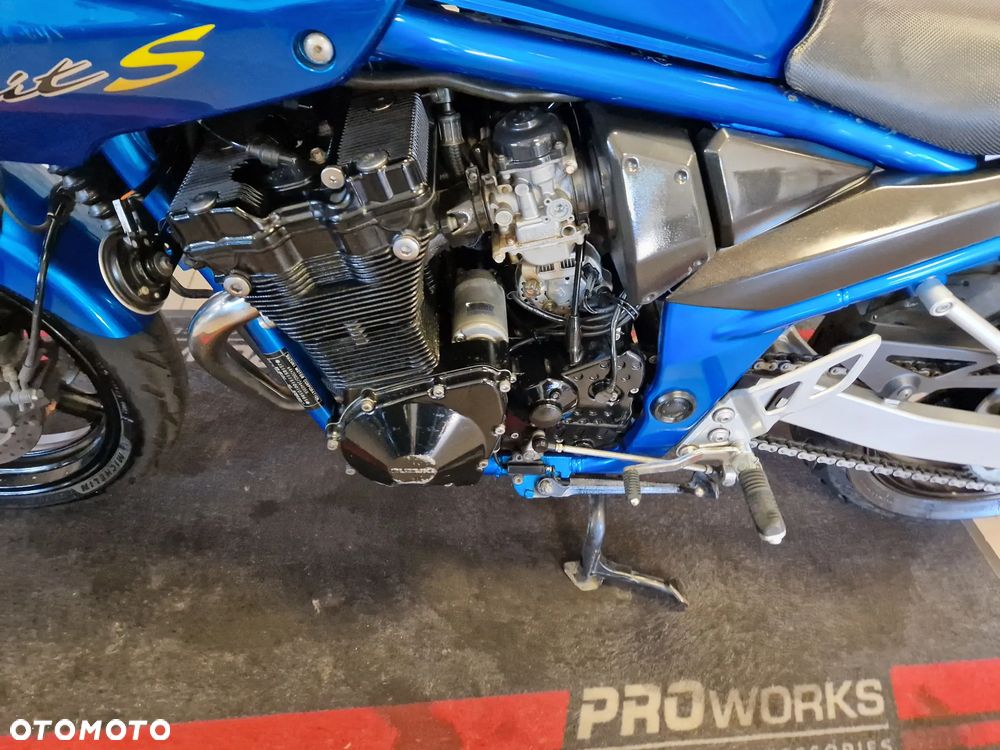 Suzuki Bandit - 20