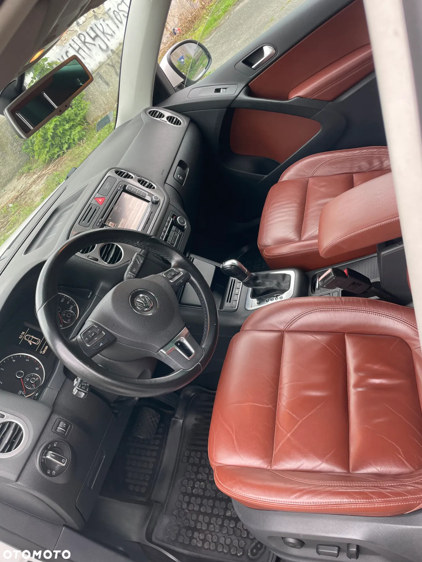 Volkswagen Tiguan 2.0 TDI 4Mot Sport DSG - 6