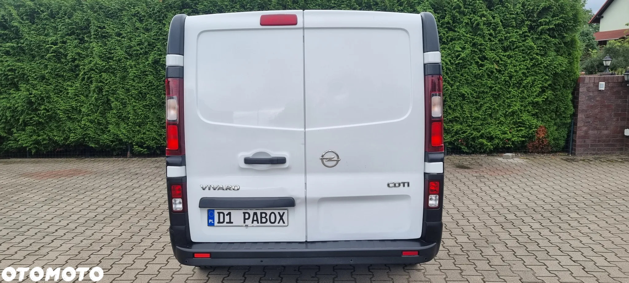 Renault Trafic - 12