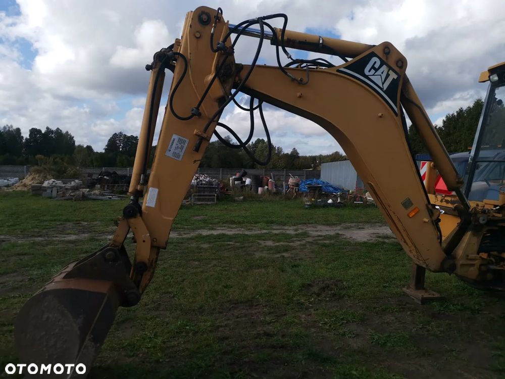 Caterpillar 428c - 4