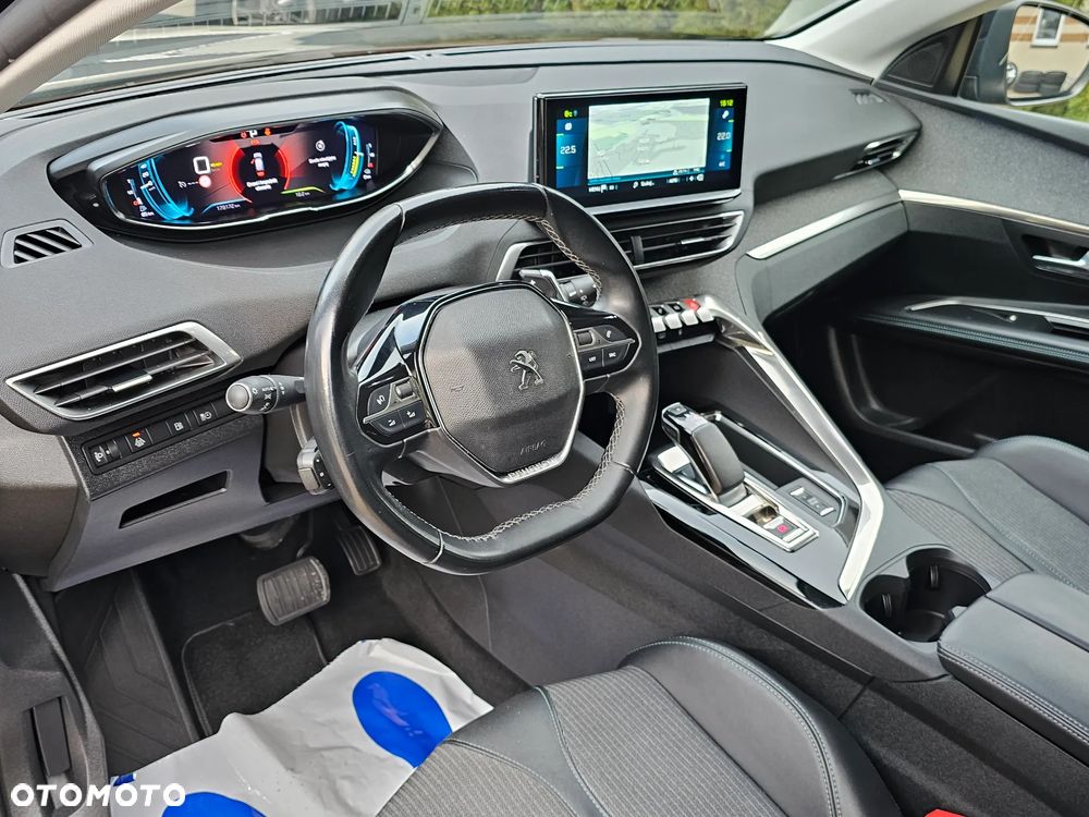 Peugeot 3008 225 e-EAT8 Allure Pack - 17