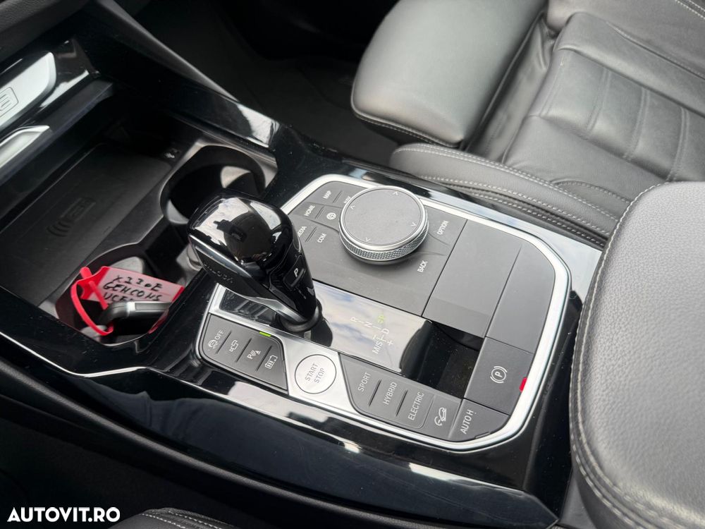 BMW X3 xDrive30e AT PHEV - 16