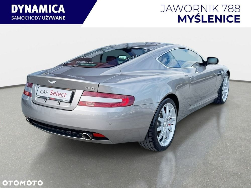 Aston Martin DB9 Touchtronic - 9