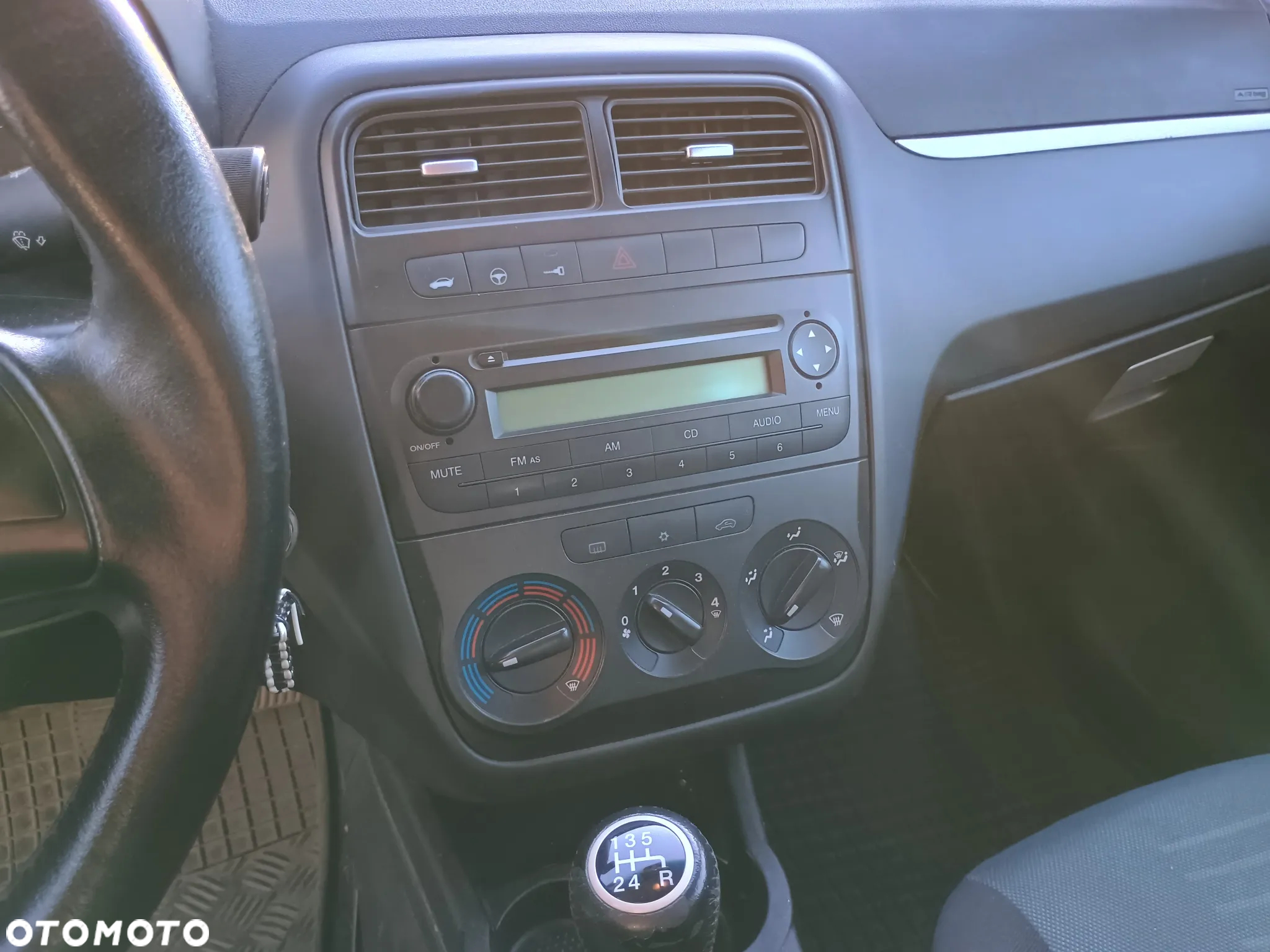 Fiat Grande Punto - 6