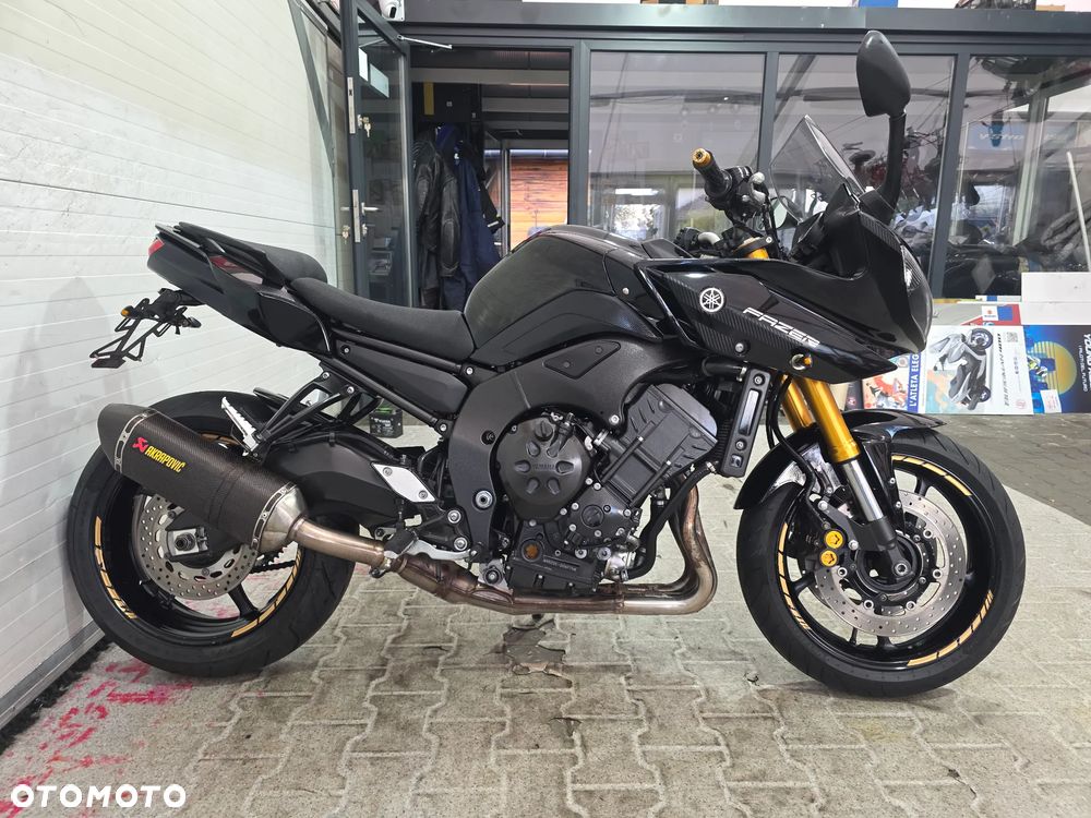 Yamaha FZ - 16