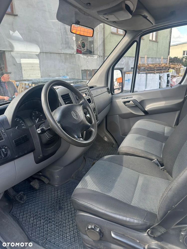 Mercedes-Benz SPRINTER - 5