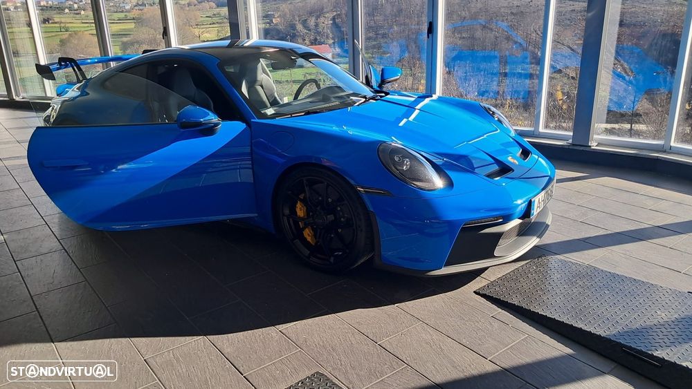 Porsche 911 Série F - 2