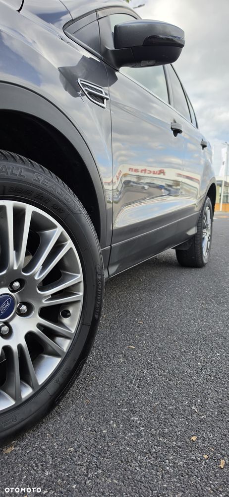 Ford Kuga - 4
