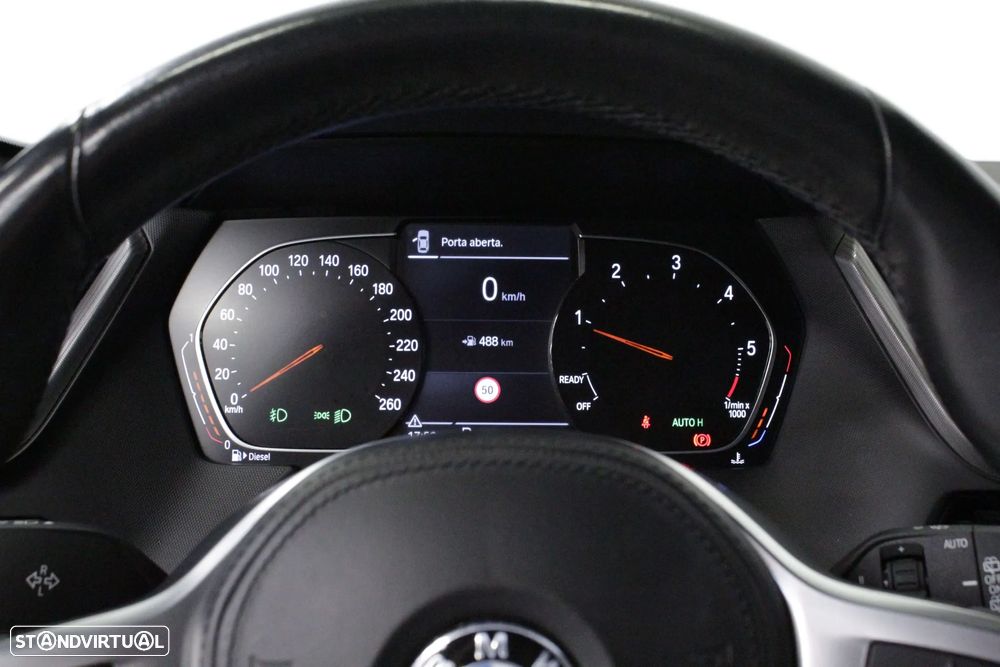 BMW 116 d Pack Desportivo M Auto - 9