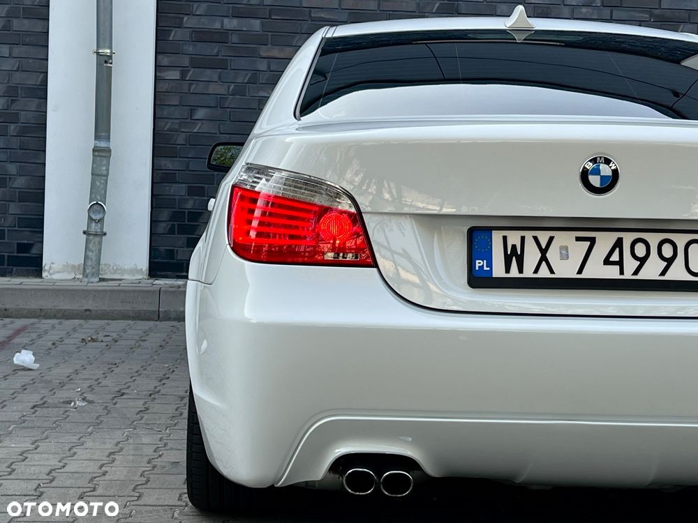BMW Seria 5 525i - 26