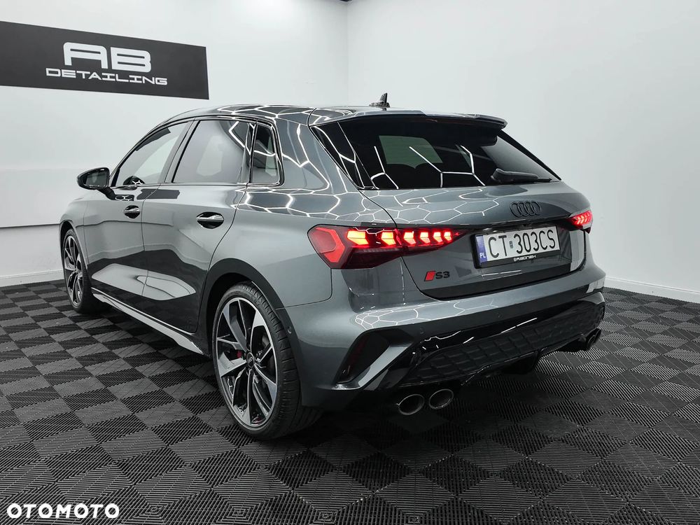 Audi S3 Sportback - 4