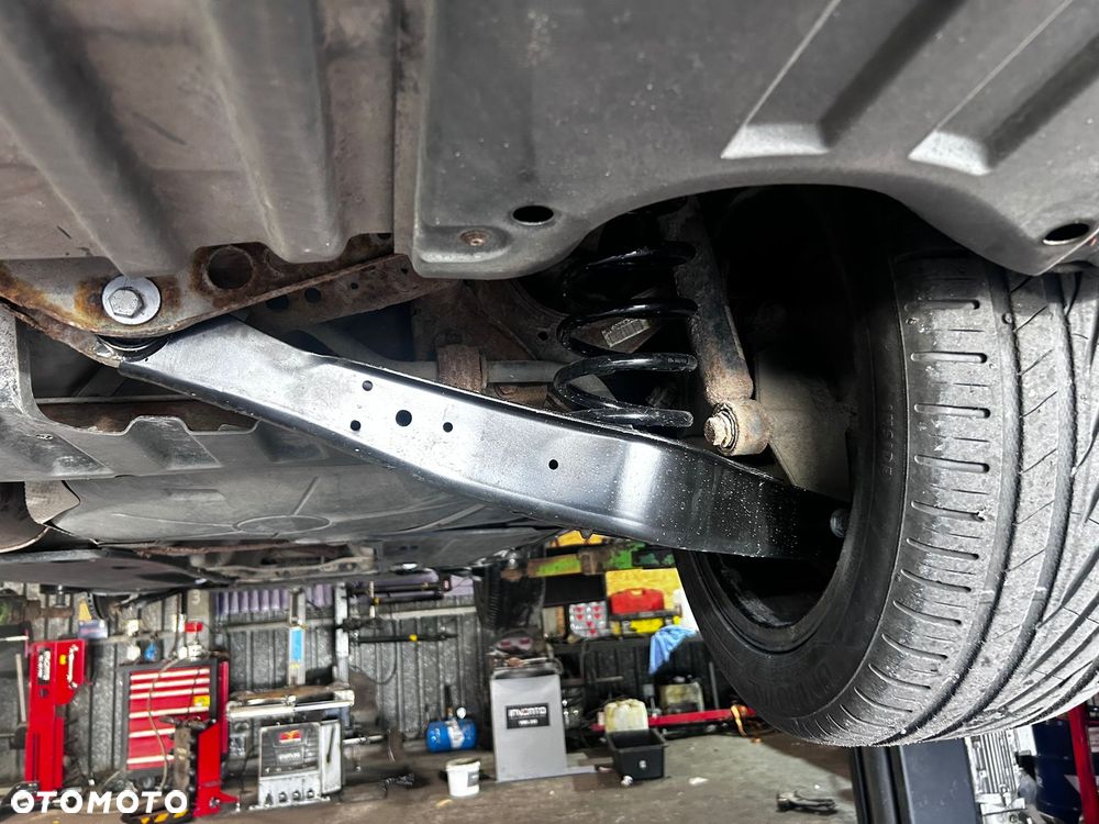 Volkswagen Passat 2.0 TDI Comfortline - 15