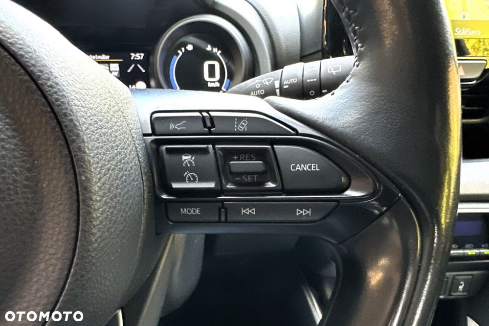 Toyota Yaris Hybrid 1.5 Active - 13