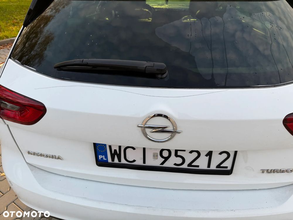 Opel Insignia 2.0 CDTI Cosmo - 9