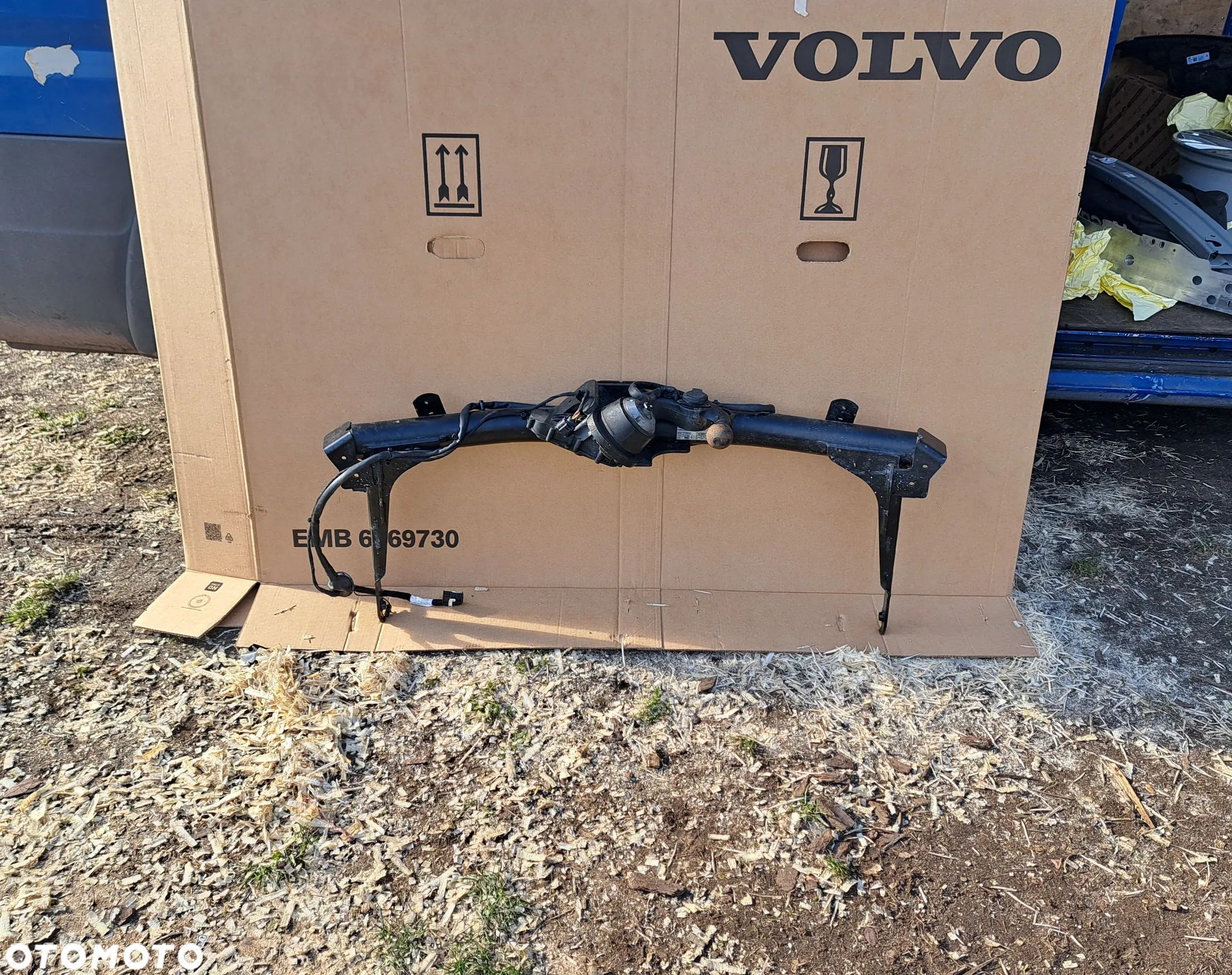 Hak Holowniczy Audi Q3 Q-3 II F3 83A800495 83A971124A - 1