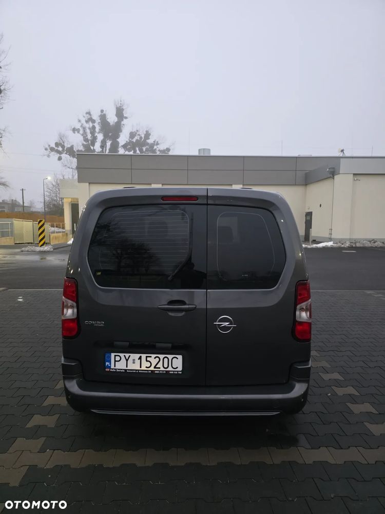 Opel Combo 1.2 Turbo Enjoy S&S - 8