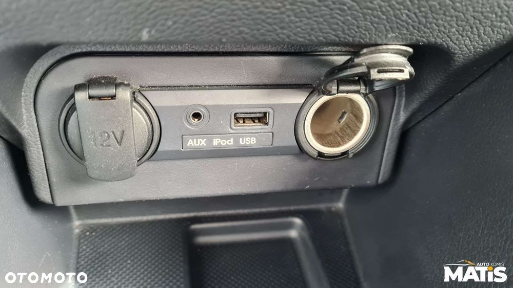 Kia Rio - 38