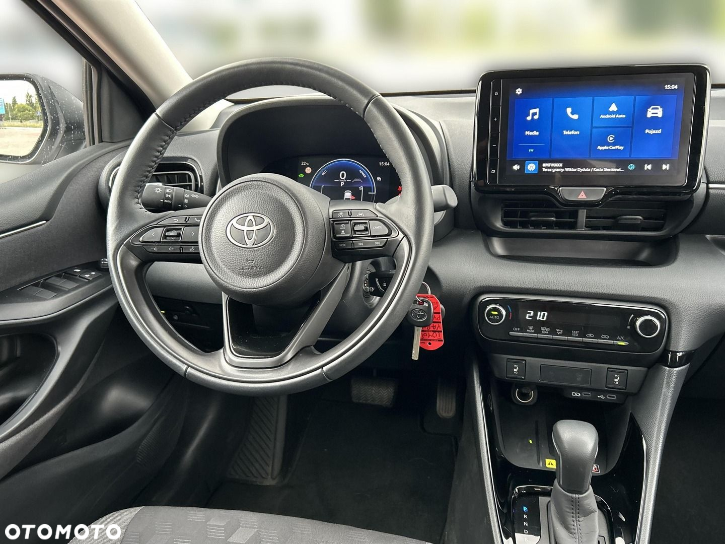 Toyota Yaris - 12