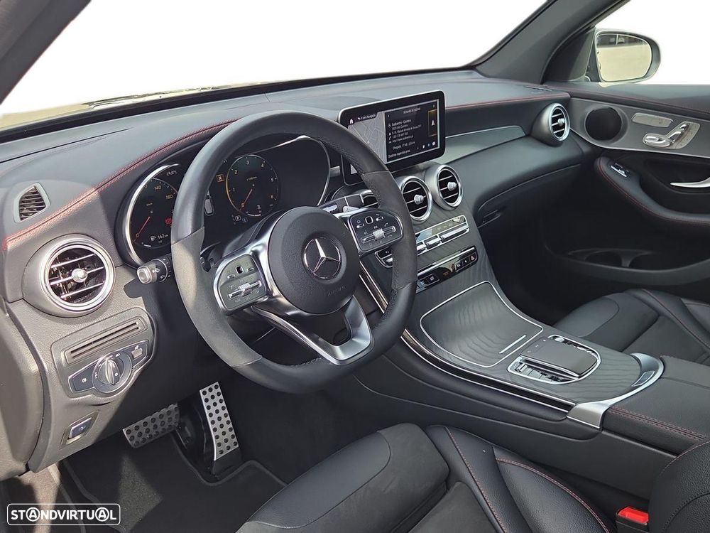 Mercedes-Benz GLC 220 d 4Matic 9G-TRONIC AMG Line Plus - 11