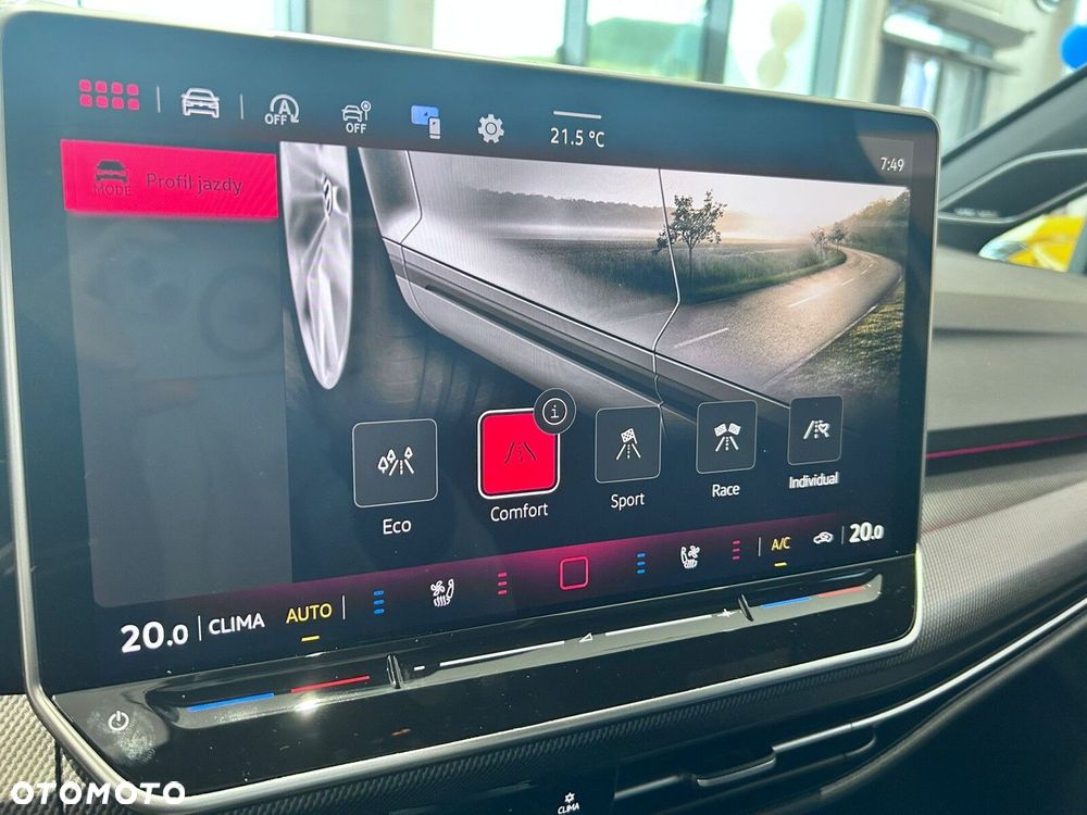 Volkswagen Golf - 32