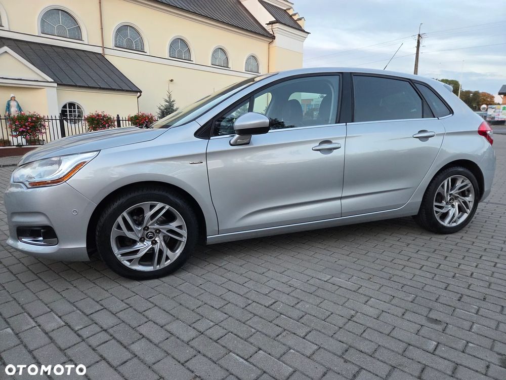 Citroën C4 1.6 VTi Exclusive - 1