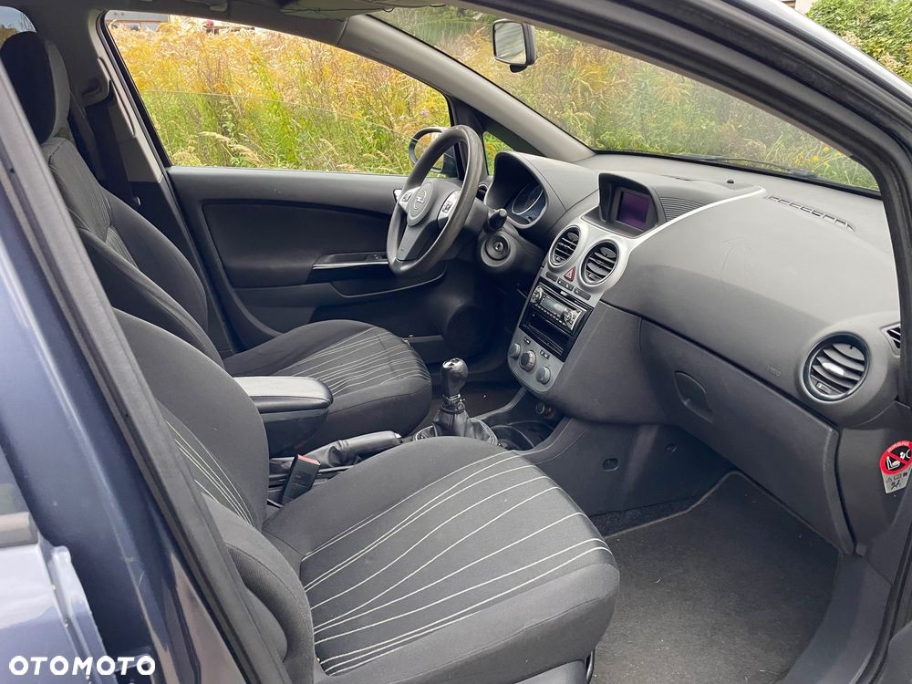 Opel Corsa - 8