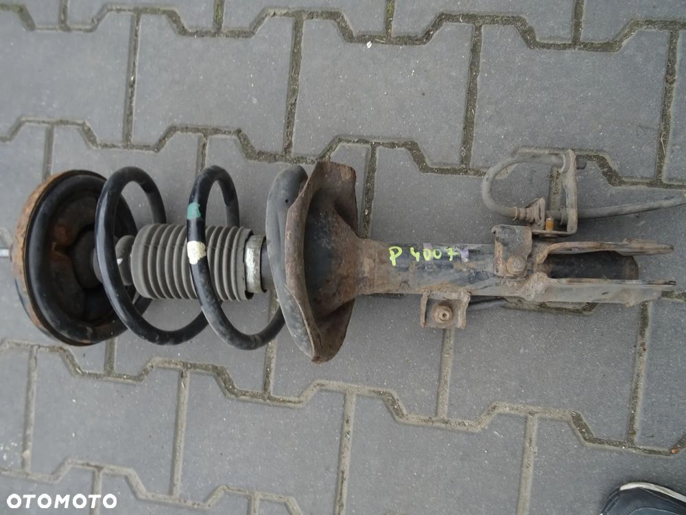PEUGEOT 4007 C-CROSSER 2,2 HDI  AMORTYZATOR PRAWY PRZEDNI ROWNIEZ TYYLNE CZESCI ROZNE