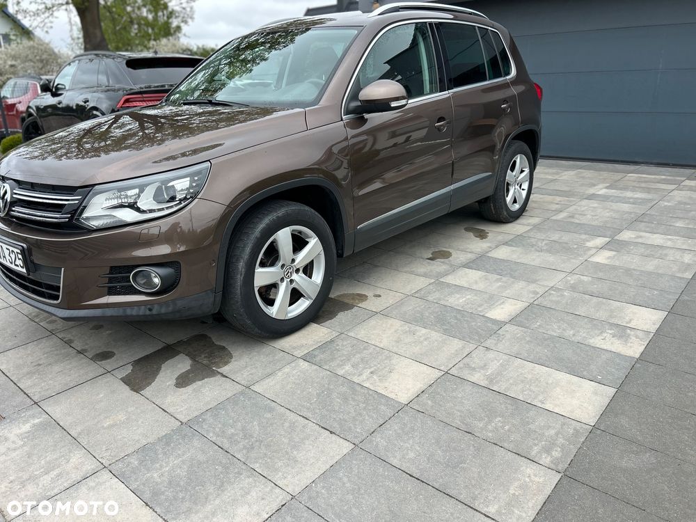 Volkswagen Tiguan 2.0 TDI DPF 4Motion BlueMotion Technology DSG Sport & Style - 14