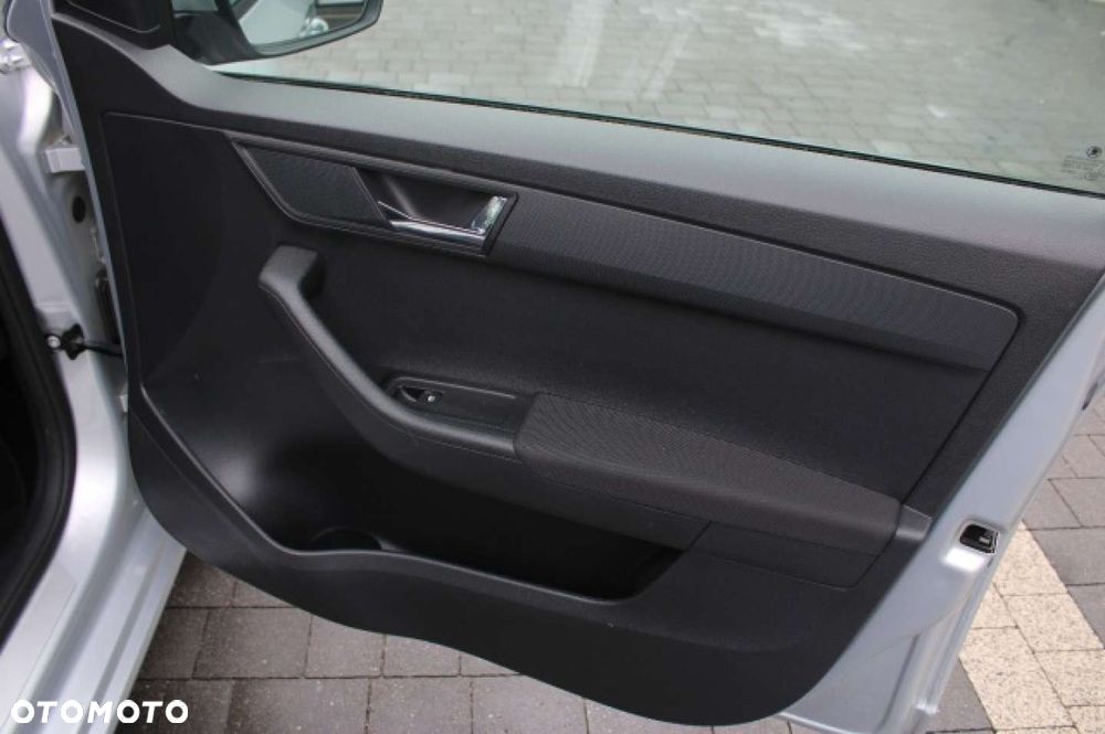 Skoda Fabia - 24