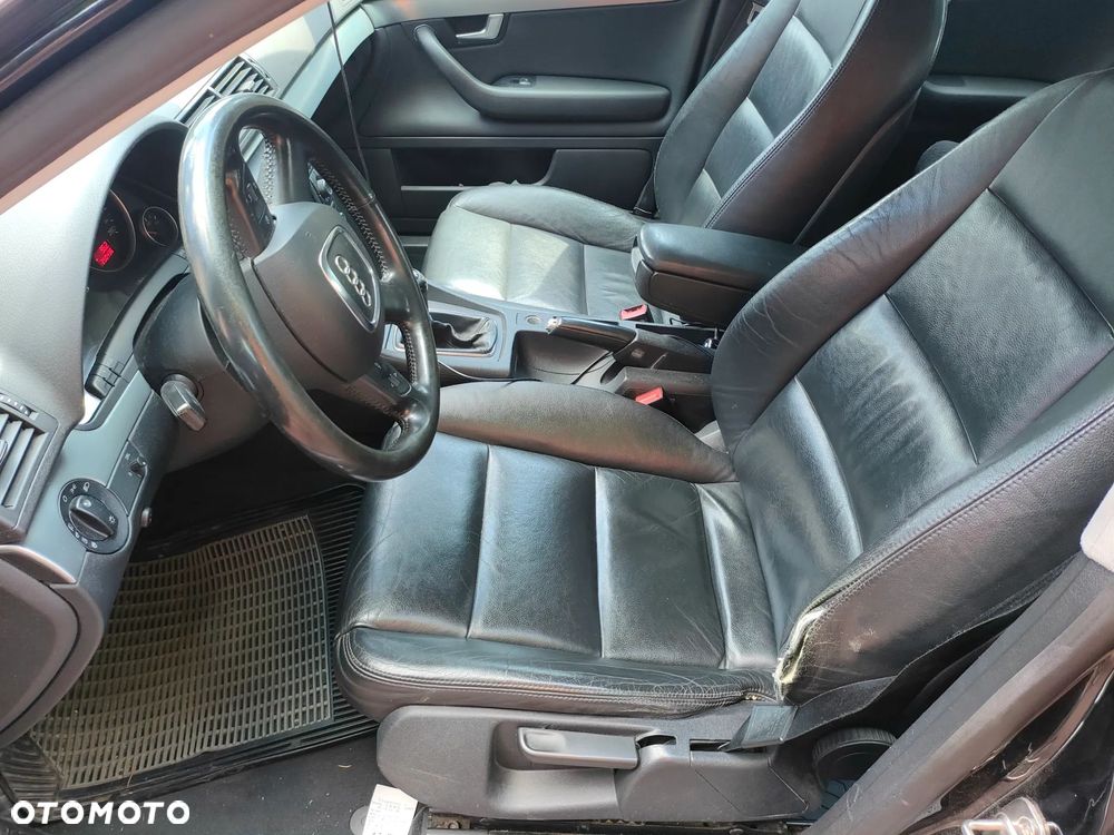 Audi A4 Avant 2.0 TDI - 6