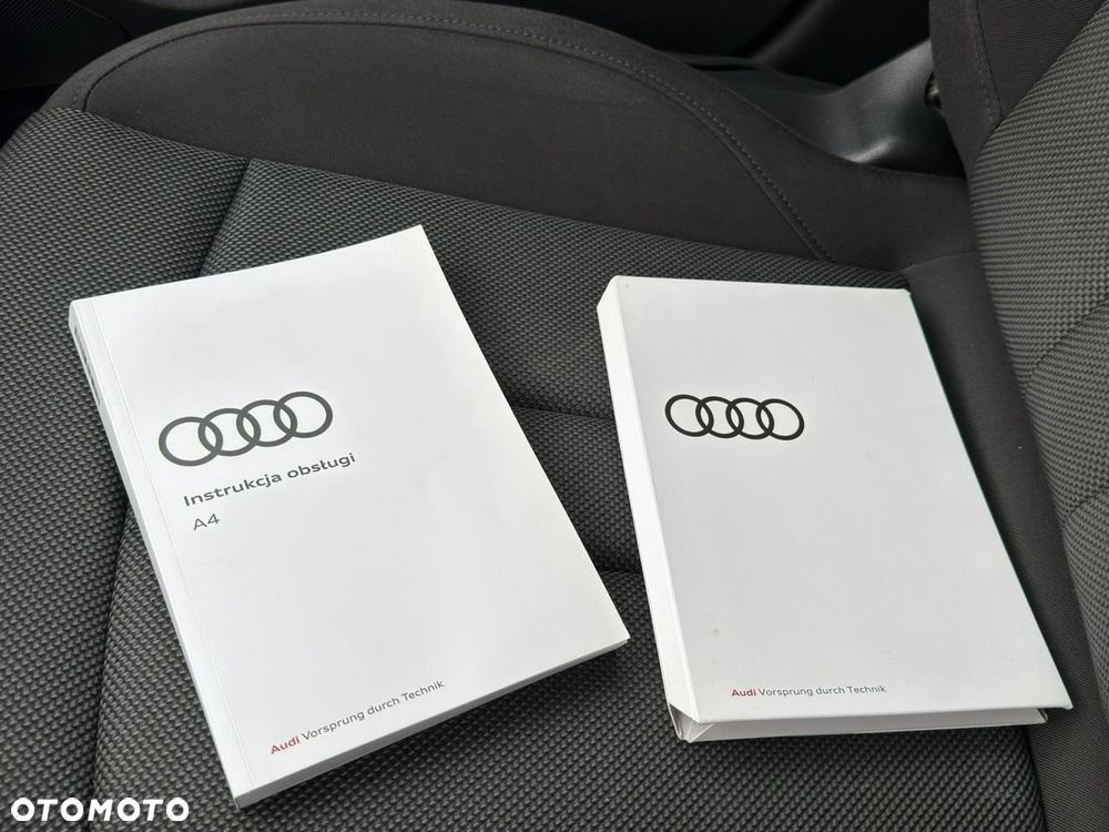 Audi A4 Avant 40 TFSI quattro S tronic - 27