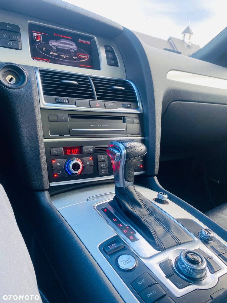 Audi Q7 3.0 TDI DPF clean diesel Quattro Tiptronic - 15