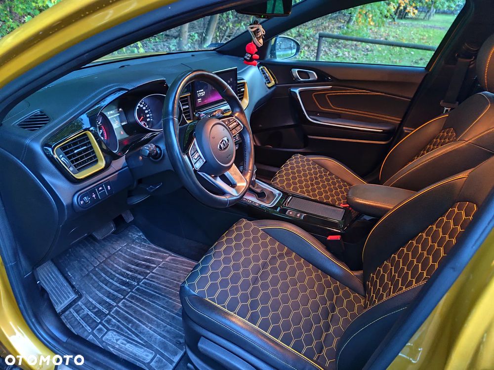 Kia XCeed 1.6 T-GDI L Business Line DCT - 12