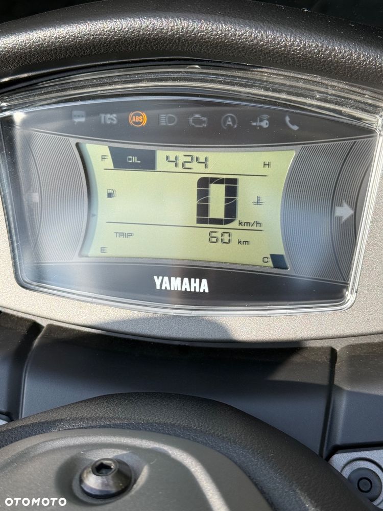 Yamaha NMAX - 6