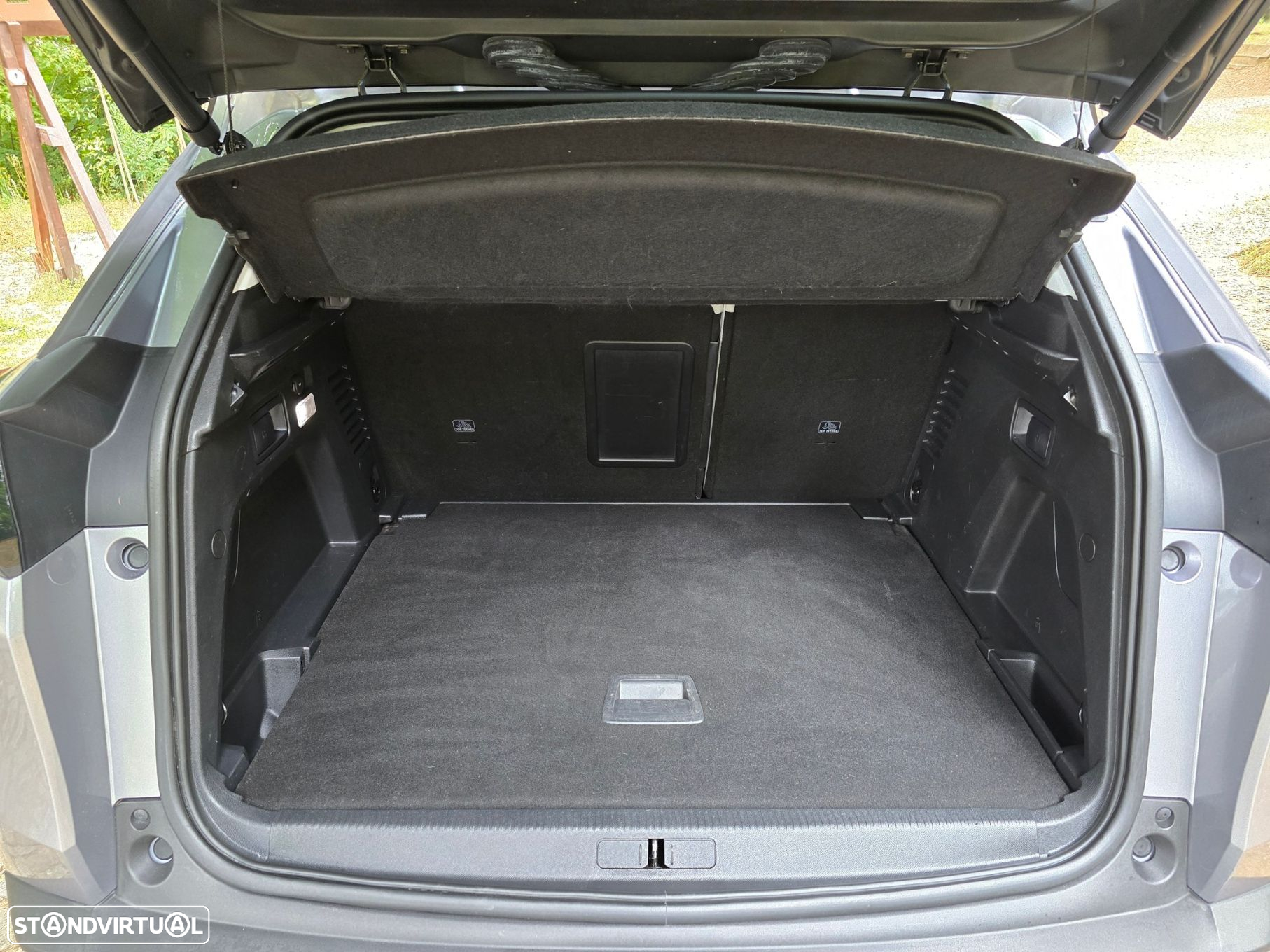 Peugeot 3008 1.2 PureTech Allure - 29