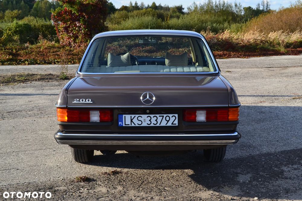 Mercedes-Benz W123 - 5