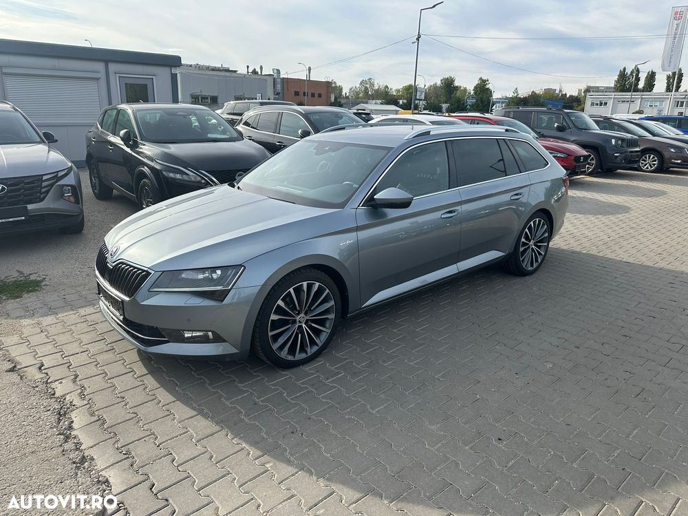 Skoda Superb 2.0 TDI DSG Laurin & Klement - 2