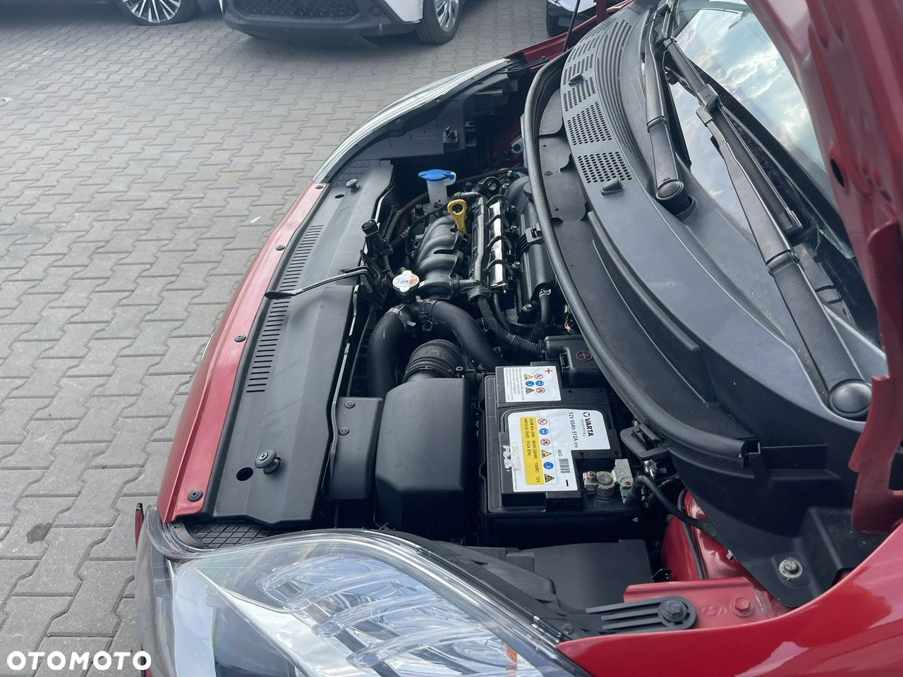 Hyundai ix20 1.6 blue YES - 13