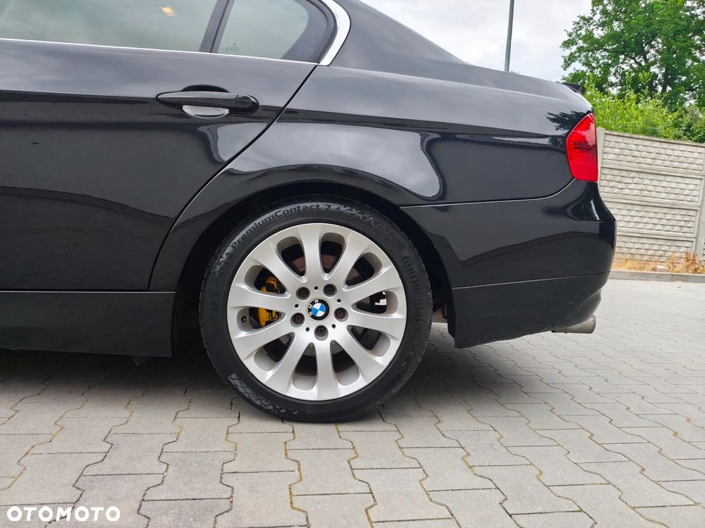 BMW Seria 3 325i - 15