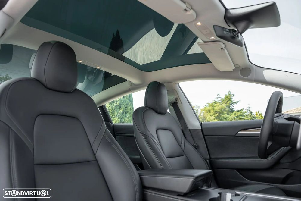 Tesla Model 3 Long Range Tração Traseira - 17