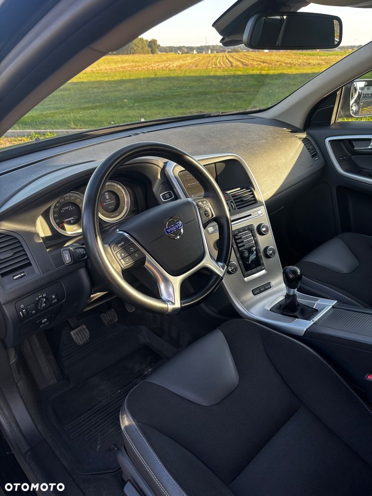 Volvo XC 60 - 6