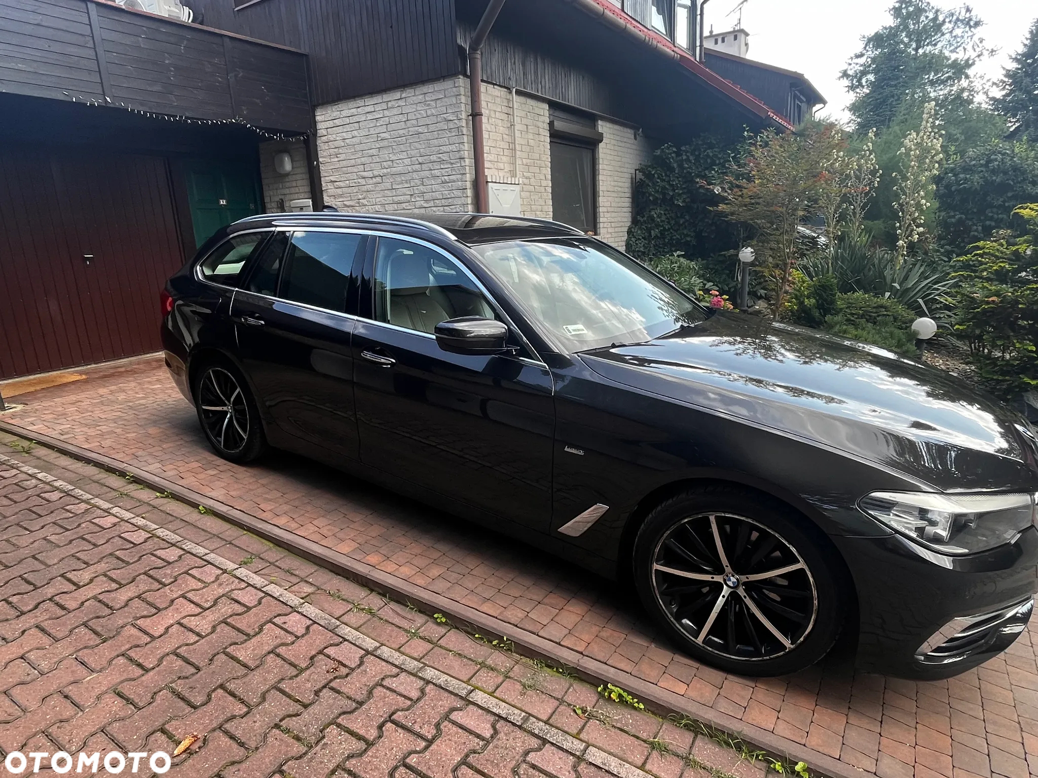 BMW Seria 5 520d Luxury Line - 4